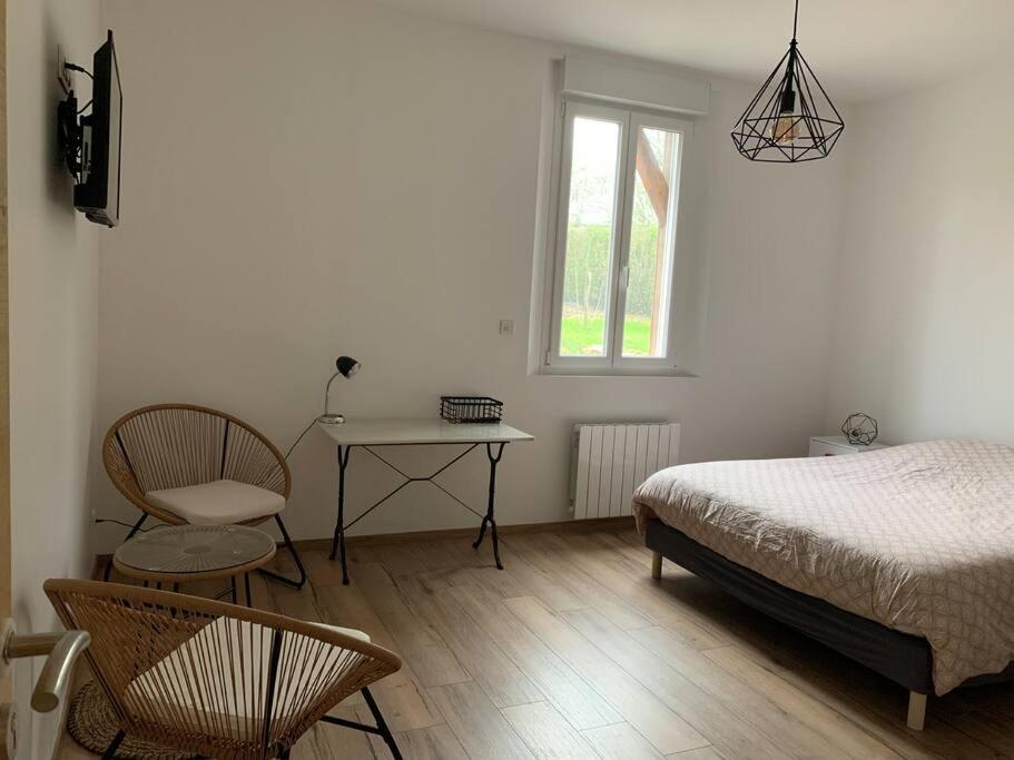 Gite, Maison Entiere Avec Billard Et Bel Espace De Vie La Grange Blicourt 外观 照片